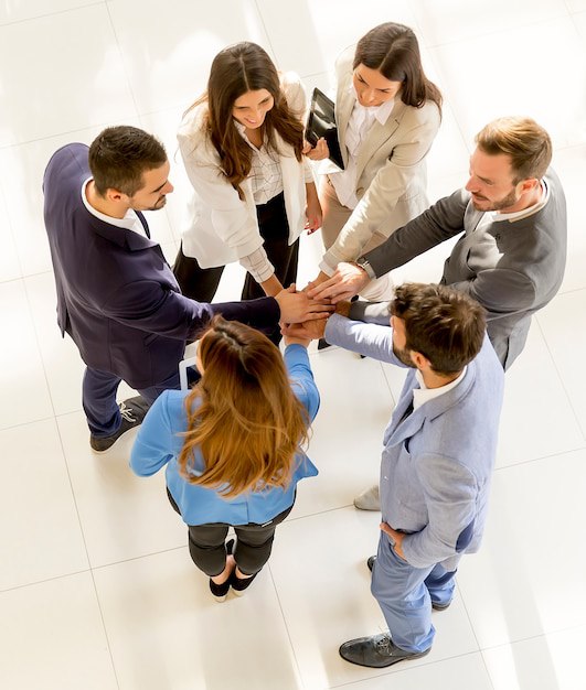 photo_5799881793539782883_x